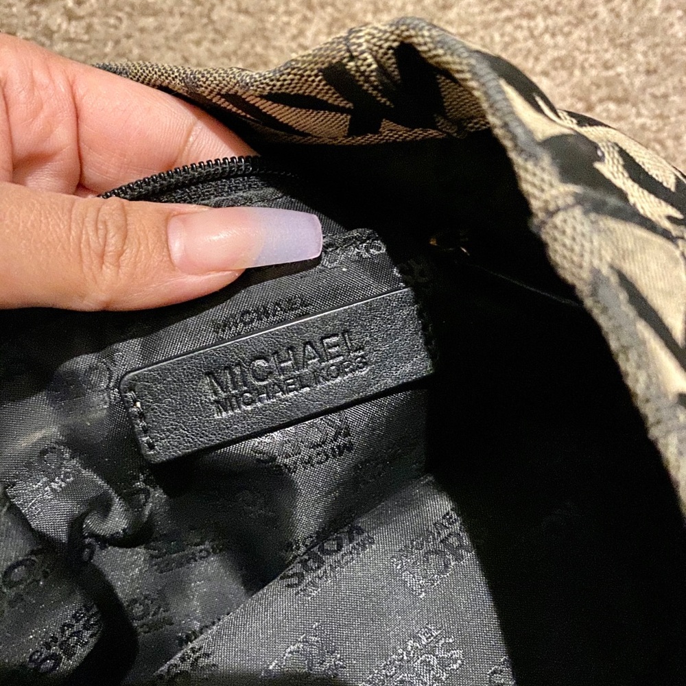 Authentic Michael Kors Tote - image 4